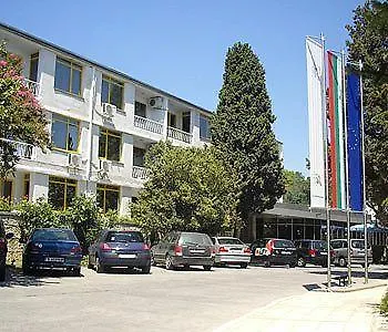 Szálloda Strandzha - Free Parking