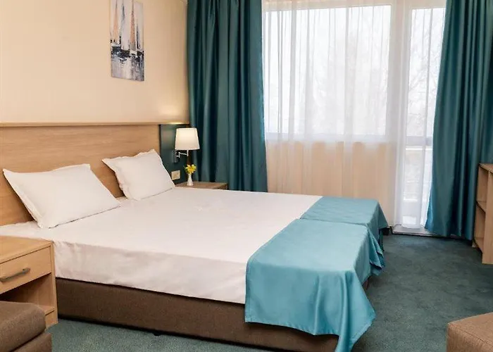 فندق Strandzha - Free Parking 3*