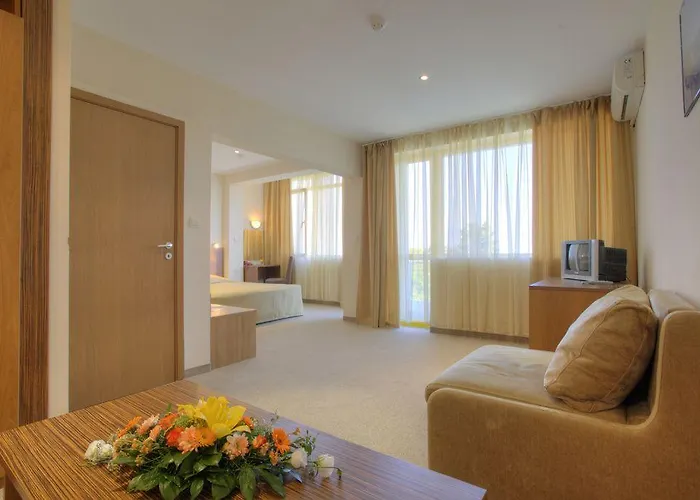 Strandzha - Free Parking Goudstrand