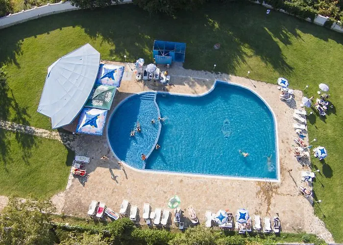 Hotel Strandzha - Free Parking Goudstrand