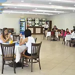 Strandzha - Free Parking 3* גולדן סנדס