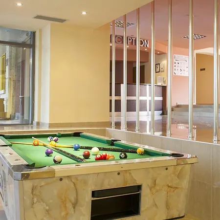 Hotel Strandzha - Free Parking